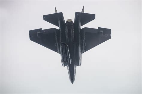 f 35c stormbreaker